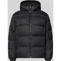 Produktbild: Tommy Jeans Regular Fit Daunenjacke mit Logo Stitching in Black, Größe XXL