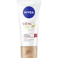 Produktbild: NIVEA Gesichtspflege TagespflegeGetönte Tagespflege LSF15 50 ml (249,80 € / 1 l)