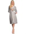 Produktbild: Vossen Damenbademantel Juno, ideal für Sauna & Spa, Hotelbademantel, Morgenmantel, Kurzform, Nicki-Velours, Kapuze, Gürtel, mit Kapuze, gestreifte Akzente grau M