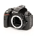 Produktbild: Nikon D5300 (schwarz) ca. 21.000 Ausl. Kamera