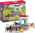 Produktbild: SCHLEICH Horse Club | Pferdebox mit Stute und Fohlen 42611 | 2 Pferde und viel Zubehör | tolles Geschenk für Mädchen und Jungen | Pferde Spielzeug für Kinder ab 5 Jahren | Set aus 34 Teilen
