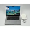 Produktbild: Apple MacBook Pro 16“ M1 MAX 10C CPU 32C GPU 1 TB SSD 32 GB Ram 2021 SPACE GREY