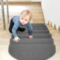 Produktbild: Brielle Rutschfeste Stufenmatten 65x24 x3,5 cm - Selbstklebende Teppich Treppenstufen - Pflegeleichte Halbrunde Treppen-Teppich - Anthrazit – Halbrund- 20 dp Trittschalldämmung - 15 Stück