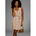 Produktbild: Sommerkleid LAURA SCOTT, Damen, Gr. 36, N-Gr, beige (beige, leo), Single Jersey, Obermaterial: 95% Viskose, 5% Elasthan, animal-print, bedruckt, gemustert, mehrfarbig, figurumspielend kurz, V-Ausschnitt, Kleider Sommerkleid, mit Zierknopfleiste & Bindeband, Trägerkleid