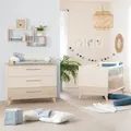 Produktbild: roba Babymöbel Set 2-teilig Sidney - Kinderbett 70 x 140 cm umbaubar + Wickelkommode mit 3 Schubladen - Griffe & Füße aus Massivholz - Beige / E... - Beige