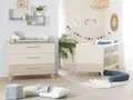 Produktbild: roba® Babymöbel-Set Sidney - modernes Kinderzimmer in Cashmere & Eiche, (Set, 2-tlg., Babybett 70 x1 40 cm &, Wickelkommode), Griffe & Füße aus Massivholz - Mit hochwertigen Fräsungen im Holz