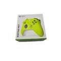 Produktbild: Xbox - Electric Volt - Orginal Wireless Controller - gelb grün weiß
