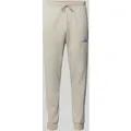 Produktbild: adidas Sportswear Sweatpants mit elastischem Bund in Sand, Größe XXL