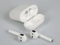 Produktbild: Apple AirPods MV7N2ZM/A mit Ladecase (2. Gen) - Kabellose In-Ear Kopfhörer, Weiß