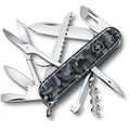 Produktbild: Victorinox Taschenmesser Huntsman 1.3713.942, 15 Funktionen, navy camouflage