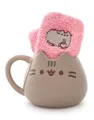 Produktbild: Pusheen Tassen- und Sockenset für Damen | Wadensocken mit Pusheen-Katze-Grafikdruck für Erwachsene und Keramiktasse in Rosa und Braun | Tasse für Heißgetränke mit getigerter Katze