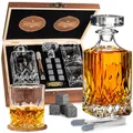 Produktbild: WHISISKEY Whiskey Karaffe Set - Whiskey Geschenkset - Geschenke für Männer - Männergeschenke Geschenk - Geburtstagsgeschenk Mann - Klassische Dekanter 700ML, 2 Whisky Gläser, 8 Whisky Steine