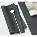 Produktbild: Stoffservietten auf Rolle in schwarz, Cocktailserviette 11,7x11,7 cm aus Stoff, 1 Rolle = 100 Servie
