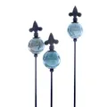 Produktbild: finehomegarden Rosenkugel Violence small 3er Set | Gartenstecker Keramik | H83 cm x Ø 5 cm, farbig abgestimmt.