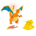 Produktbild: Pokémon PKW2731 -Interaktive Deluxe Figur - Feuer & Flug Glurak, offizielle Figu