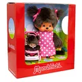 Produktbild: Sekiguchi 254930 - Original Monchhichi Mutter mit Kind im Kinderwagen, Plüschfigur mit Pünktchenkleid und zwei Zöpfen mit pinker Schleife, ca. 20 cm großes Kuscheltier aus braunem Plüsch