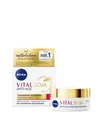 Produktbild: NIVEA VITAL Soja Anti-Age Straffende Tagespflege LSF 15 Tagescreme 50 ml