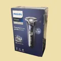 Produktbild: Philips S 5885/25 Rasierer Series 5000 mit Ladestation - Trimmer - Akkugerät