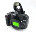 Produktbild: Nikon D5200 SLR-Digitalkamera (24,1 Megapixel, 7,6 cm (3 Zoll) TFT-Display, Full HD, HDMI) nur Gehäuse schwarz