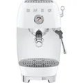 Produktbild: SMEG ECF03WHEU Premium Siebträgermaschine weiß