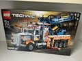 Produktbild: LEGO TECHNIC: Heavy-Duty Tow Truck (42128) - NEW - SEALED BOX - GOOD CONDITION