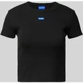 Produktbild: Hugo Blue Cropped T-Shirt mit Label-Detail in Black, Größe XL