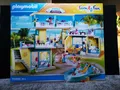 Produktbild: Playmobil® 70434 Playmo Beach Hotel | Family Fun