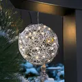 Produktbild: esotec Solar Deko-Drahtkugel ⌀ 25 cm warmweiß mit 50 LEDs ALU wetterfest 102115