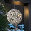 Produktbild: esotec Solar Deko-Drahtkugel ⌀ 25 cm warmweiß mit 50 LEDs ALU wetterfest 102115