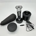 Produktbild: Philips Series 9000 Elektrorasierer – Nass- oder Trockenrasur mit SkinIQ-Technol