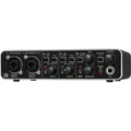 Produktbild: Audio Interface Behringer UMC204HD Monitor-Controlling