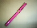 Produktbild: LAMY Safari Füllhalter, pink mit EF Feder