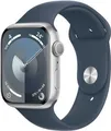 Produktbild: APPLE Watch Series 9 GPS 45mm Silver Aluminium Case with Storm Blue Sport Band - M/L (MR9E3QF/A)